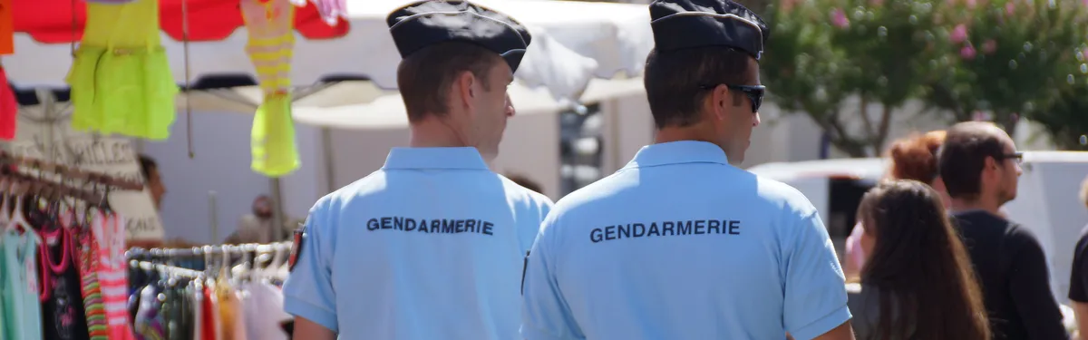 La Commission endosse son costume de gendarme des grandes plateformes